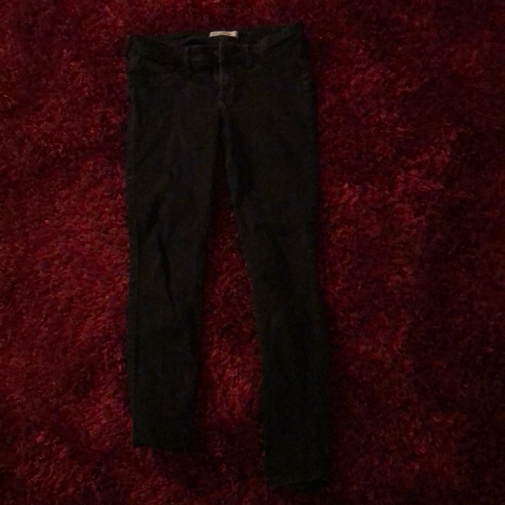 ✨Must go✨Hollister skinny jeans - Picture 4 of 8